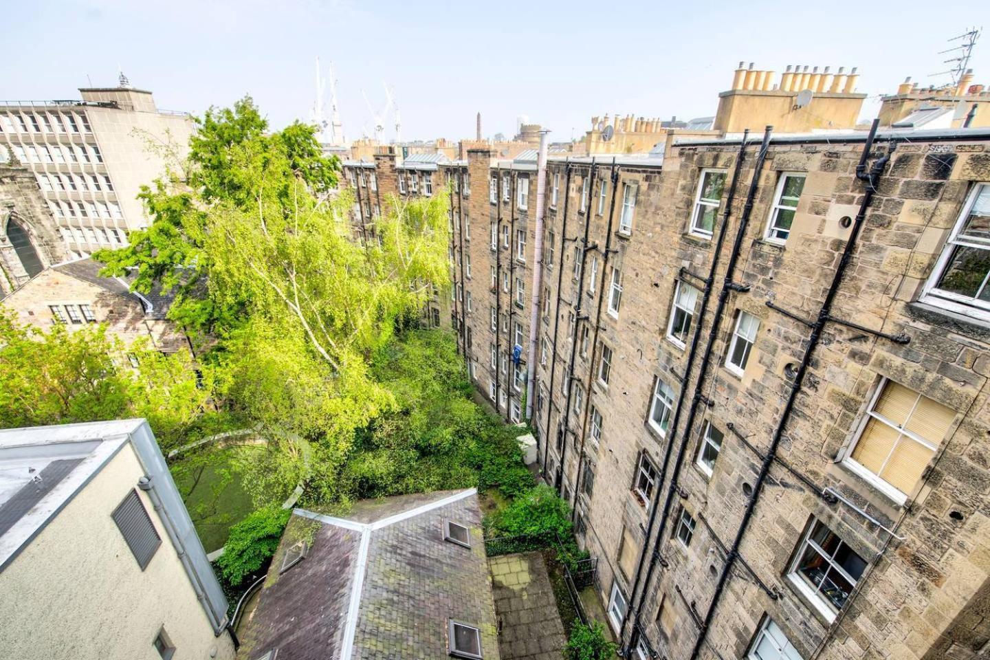 Guestready - Modern 2br On The Royal Mile! Édimbourg